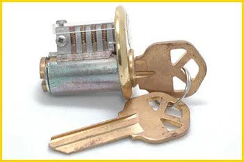 Metro Locksmith Services Island Park, NY 516-962-5480 - 12-rekeying-locks